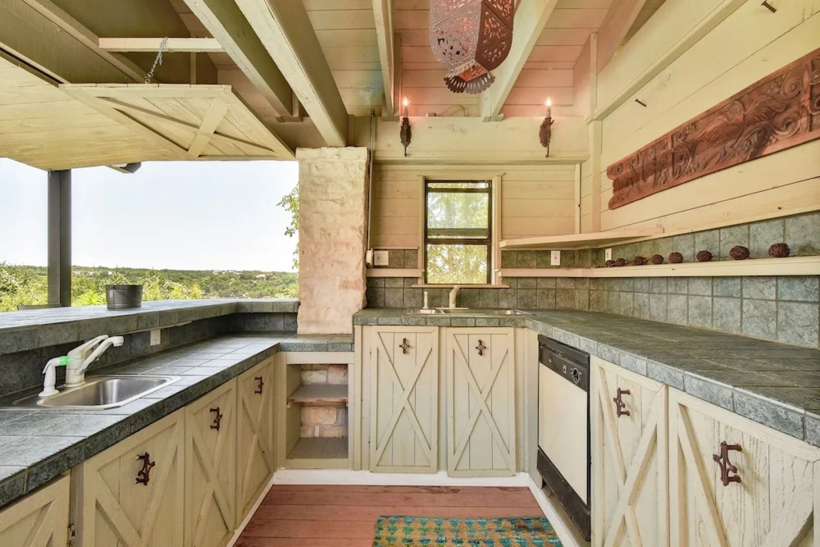 7BR 5 5BA Spicewood Sanctuary by RedAwning