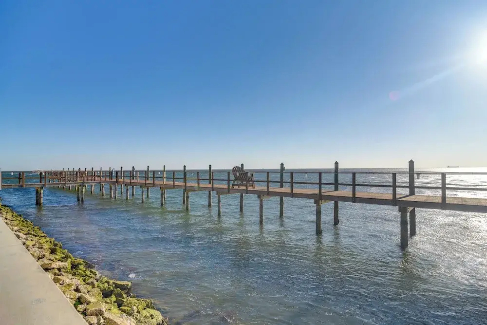 Bayfront St Petersburg Retreat 4 Mi to Downtown!