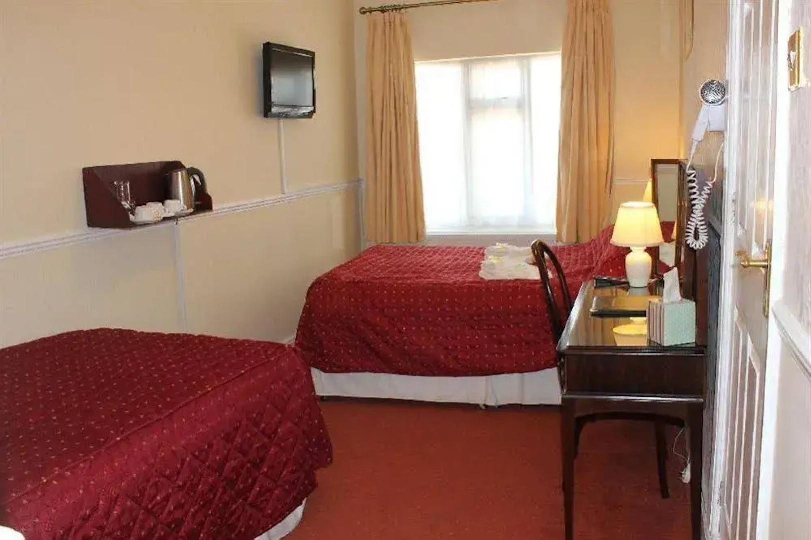 The Emsworth B&B Hotel