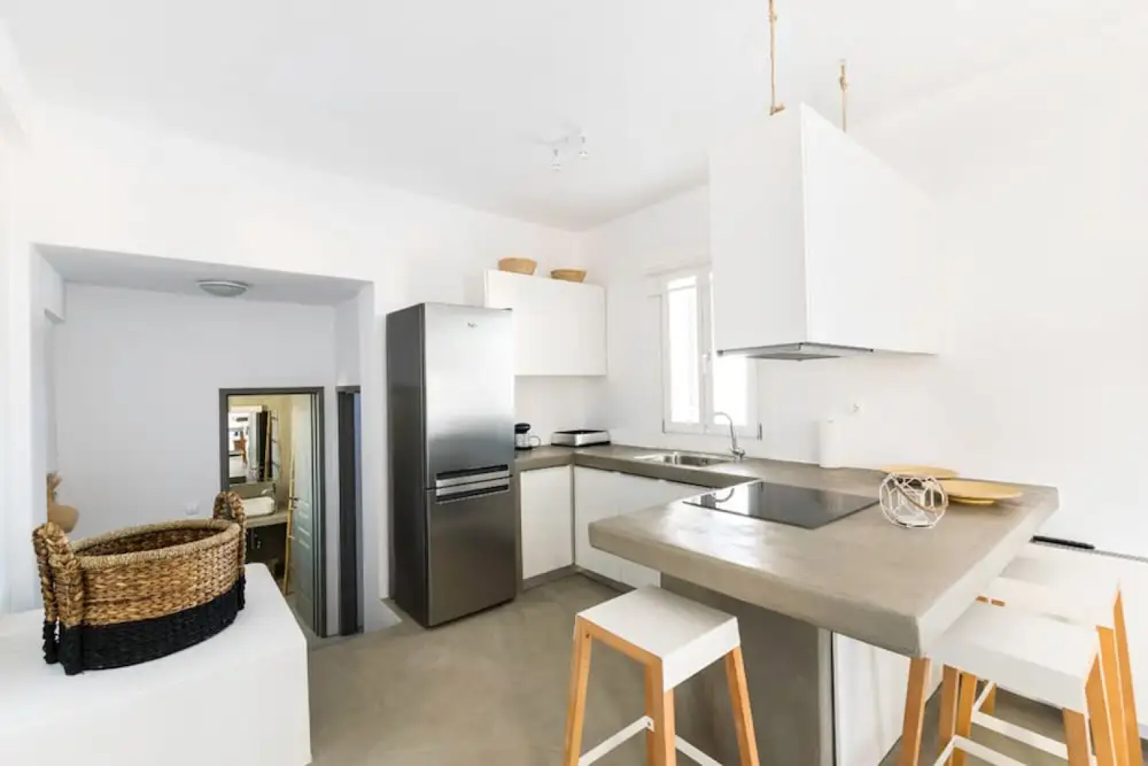 M4 Miloi 4 Luxury Villa in Kythnos