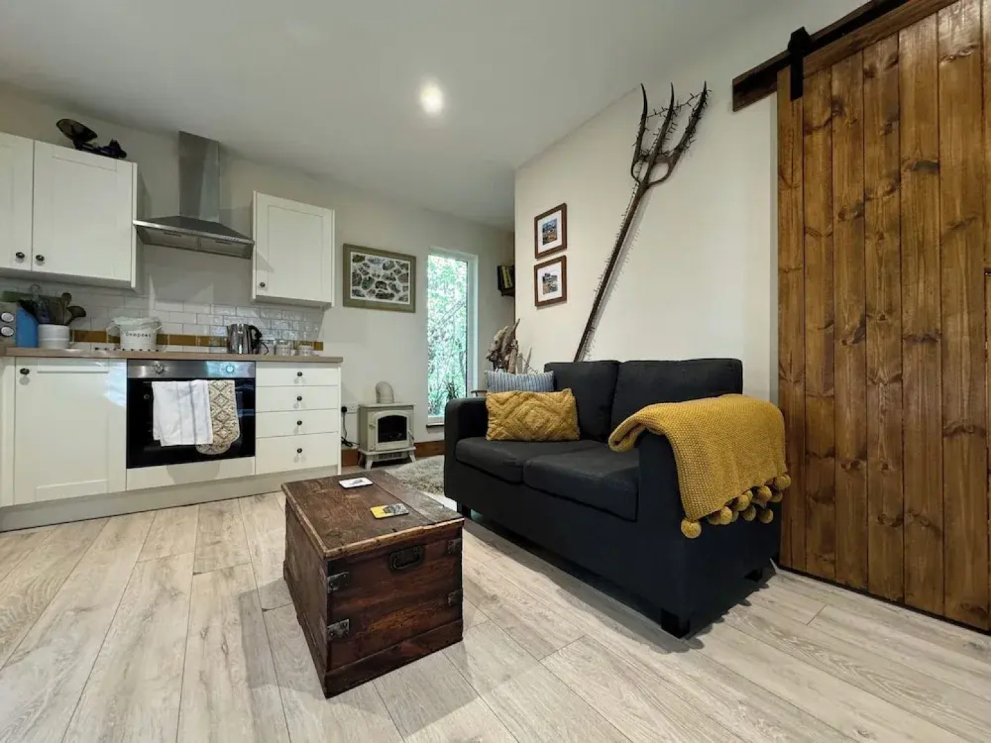 Hayne Barn Estate - Private Estate : 6 Eco Lodges - 1 Studio