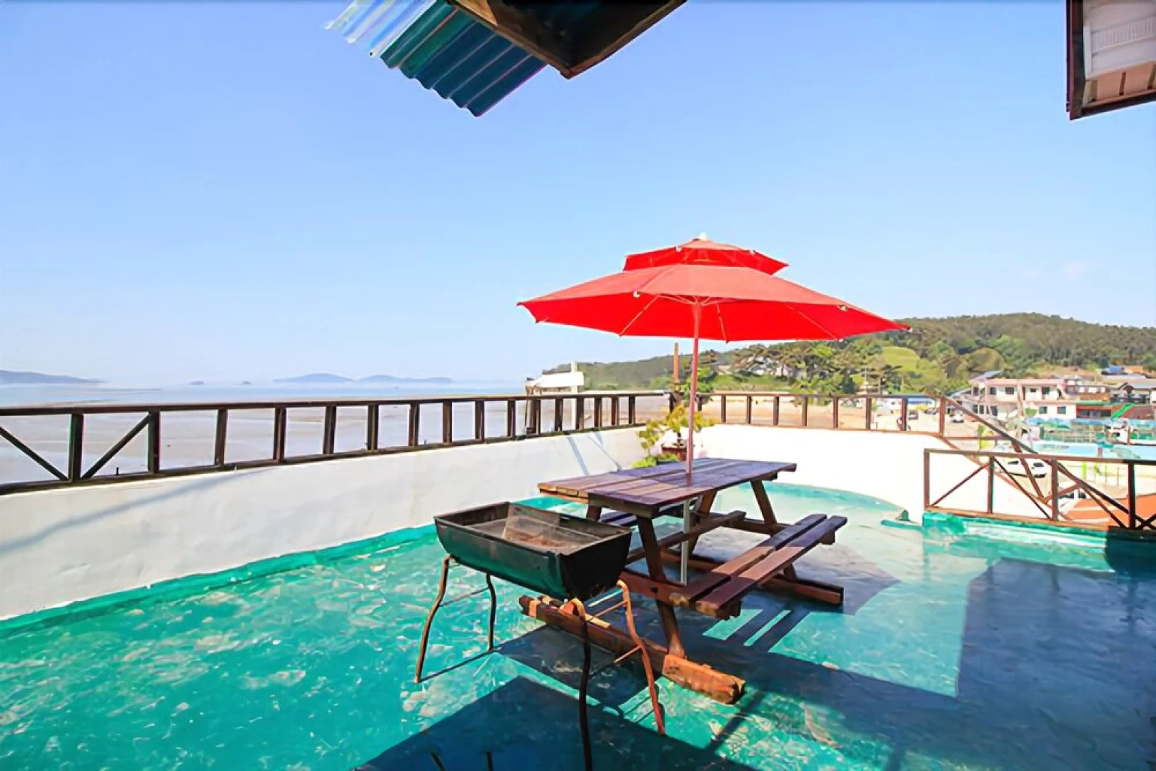 Taean Gat Ford Pension