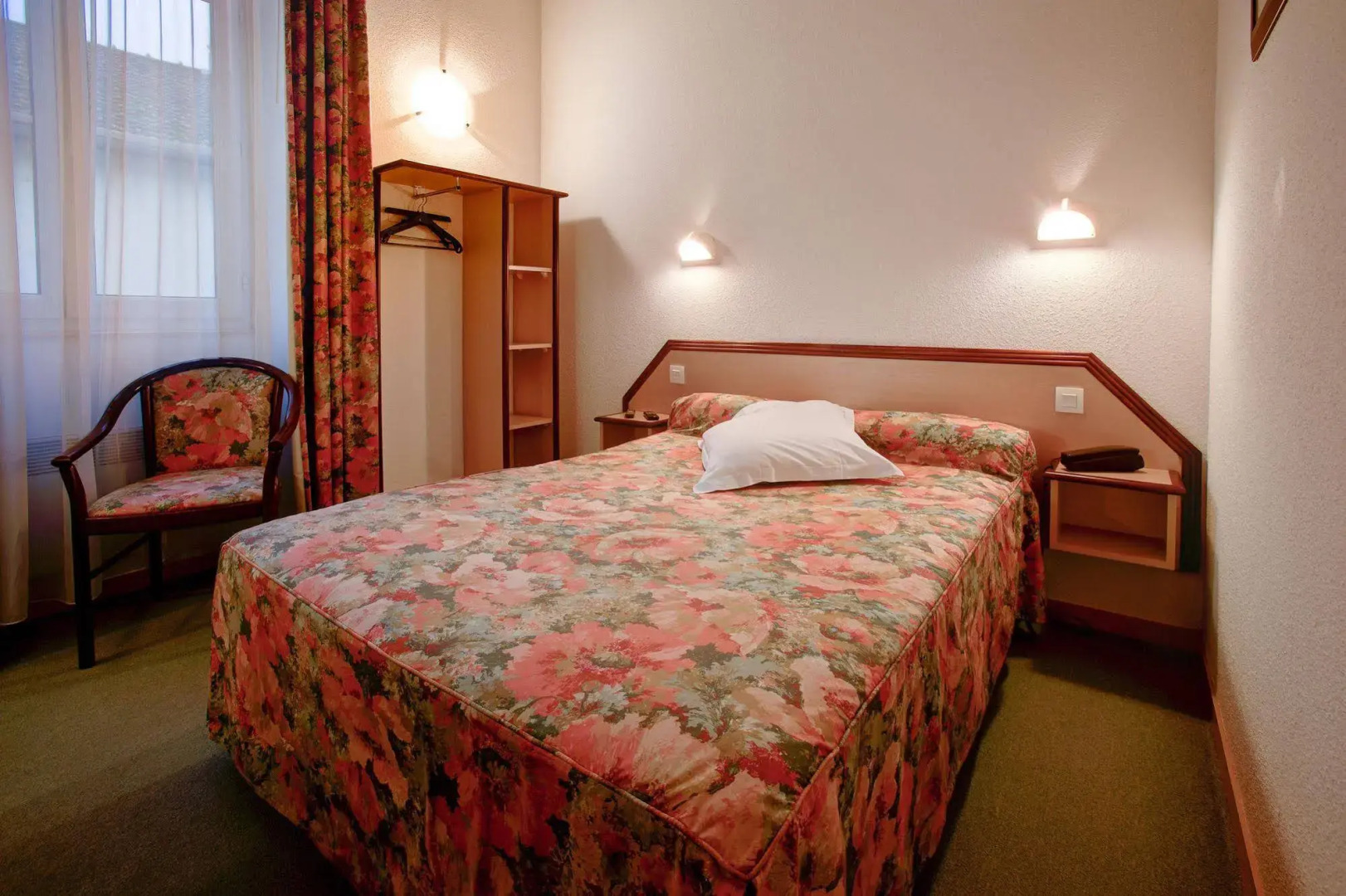 Hotel des deux porches