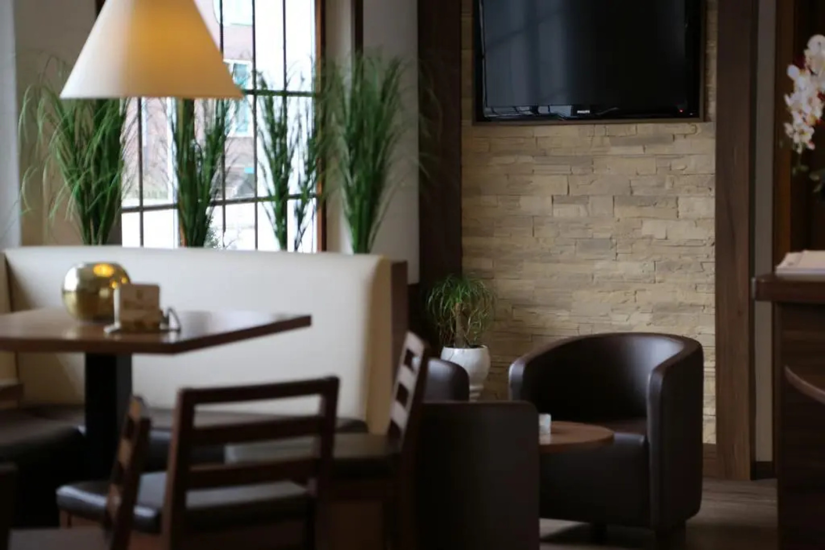 Ummen Hotel&Restaurant