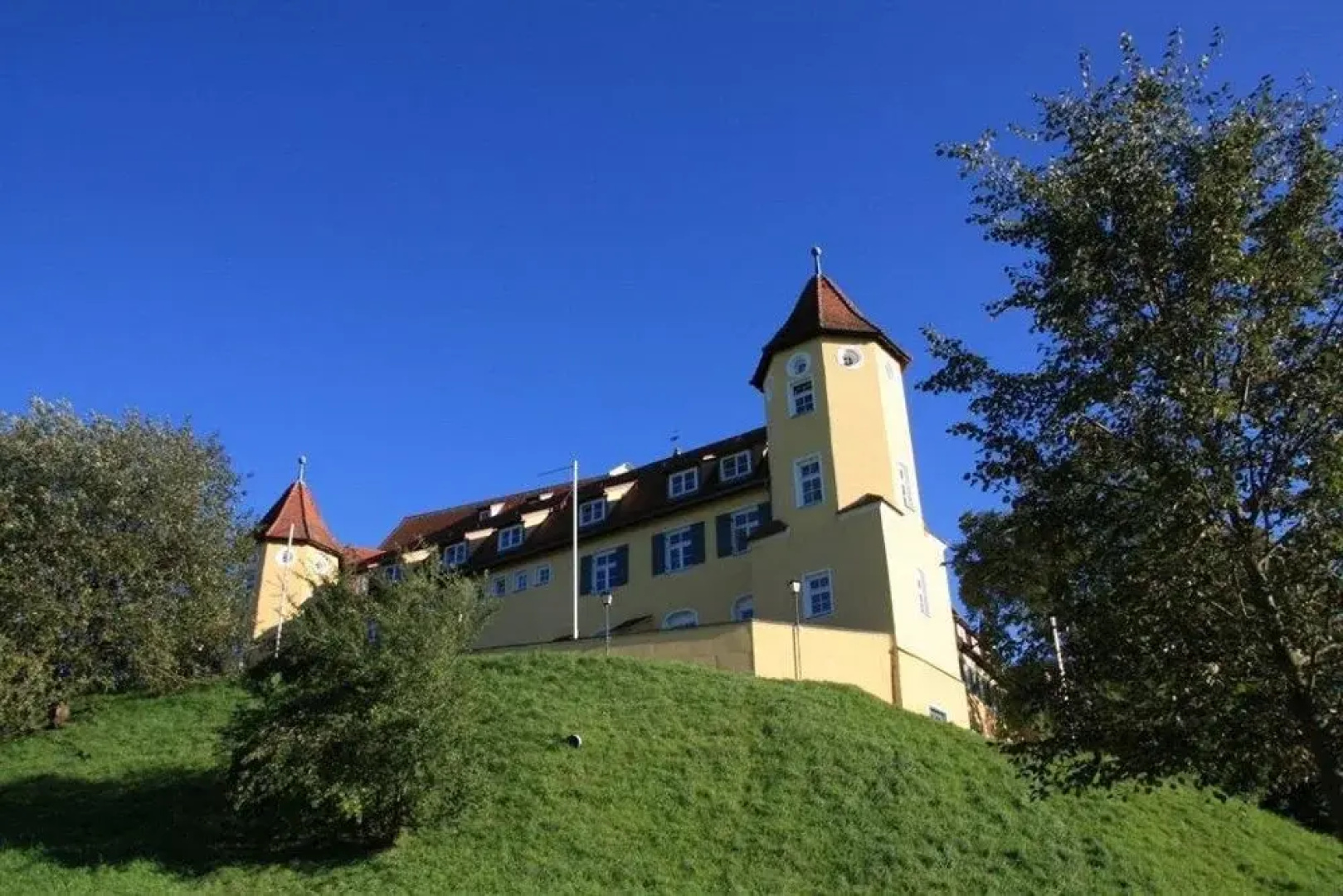 Schlosshotel Erolzheim