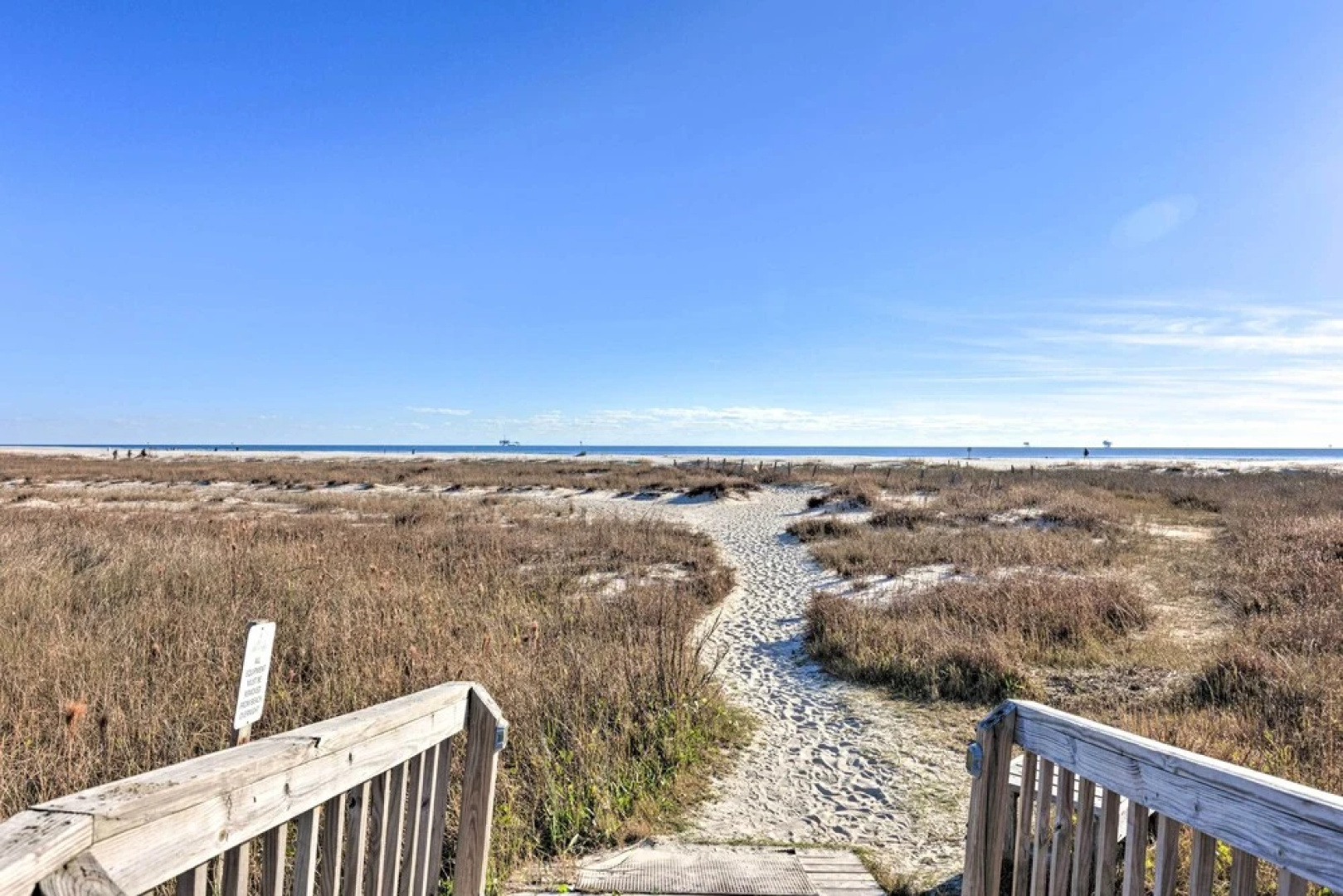 Sunny First-floor Condo w/ Ocean-view Balcony!