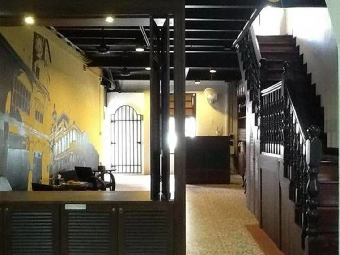 Sunny Hostel Phuket