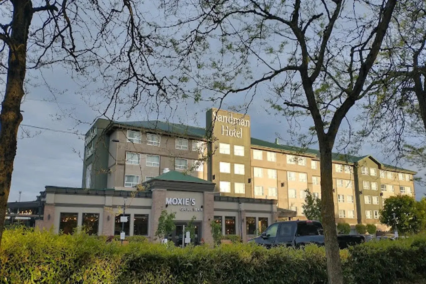 Sandman Hotel Vancouver Airport