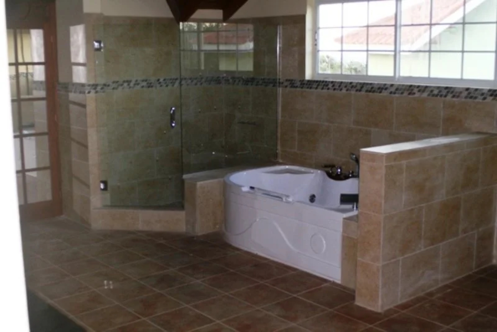 Emerson Paradise Villas