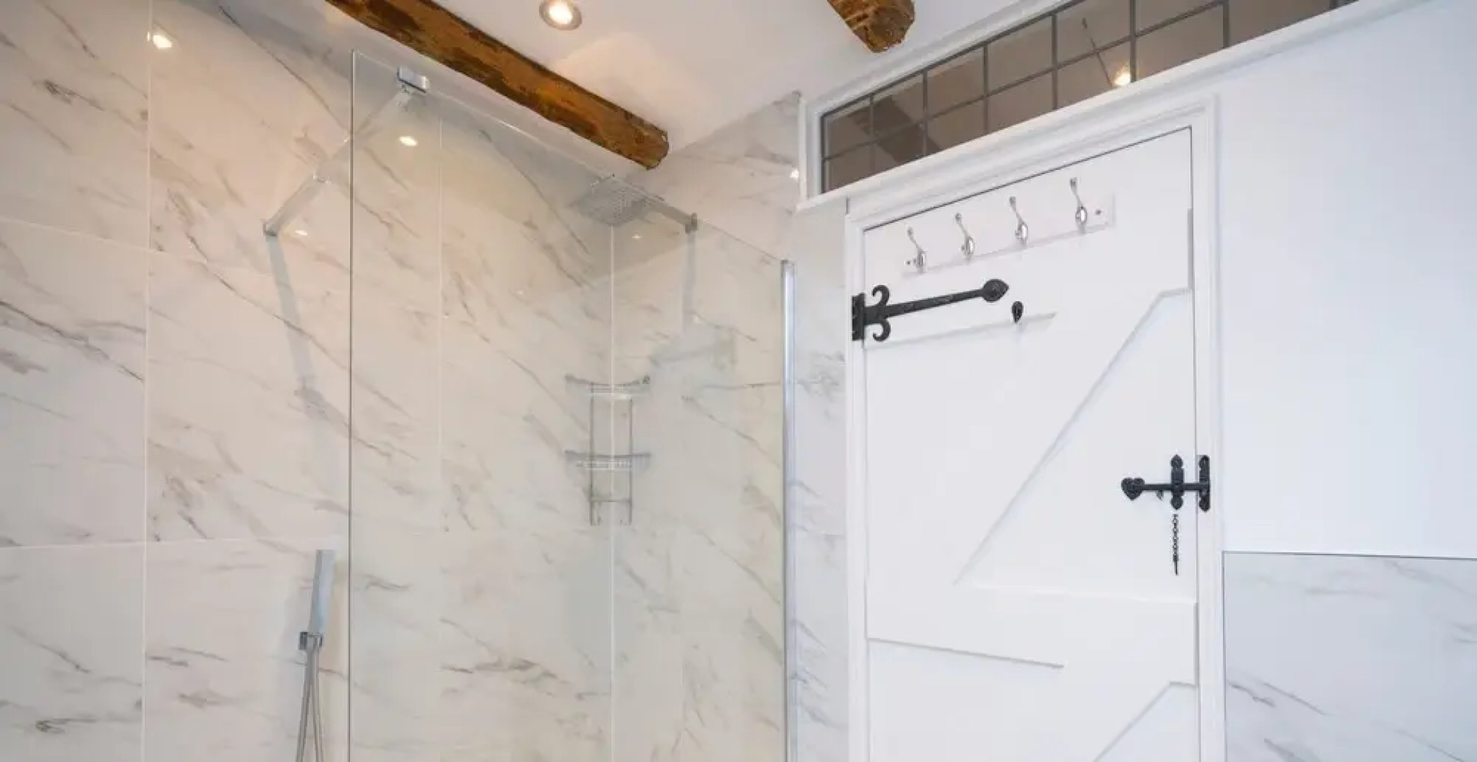 Stable Annex Bisham - Vibrant 1 Bed With Parking