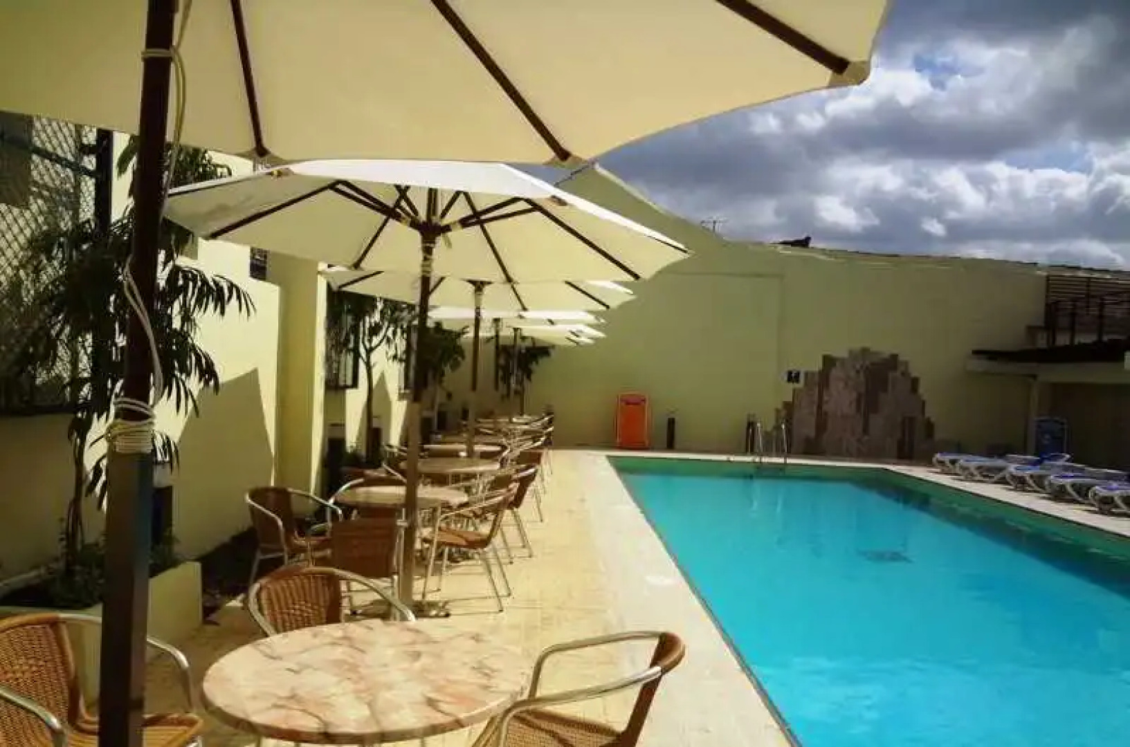 Cubanacan America Hotel