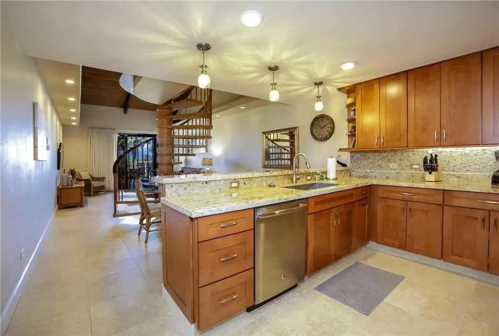 Kamaole Sands 10-407 - 2 Br Condo