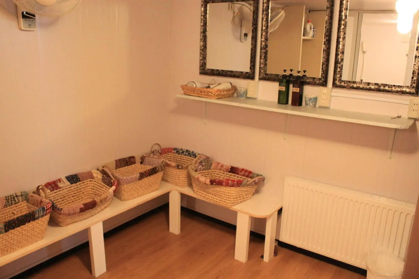 petit-hotel #MELON Furano