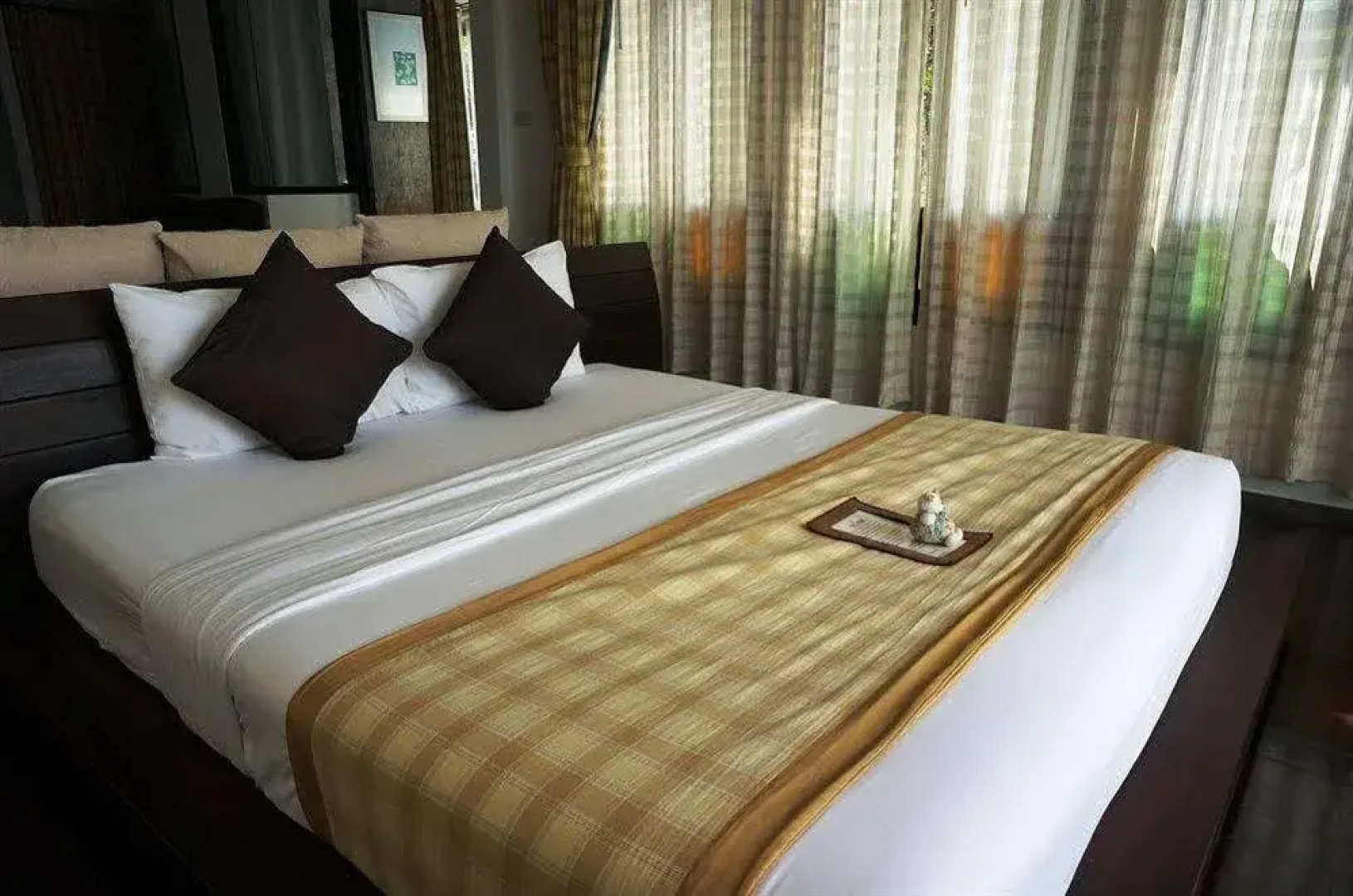 The Herbs By The Sea