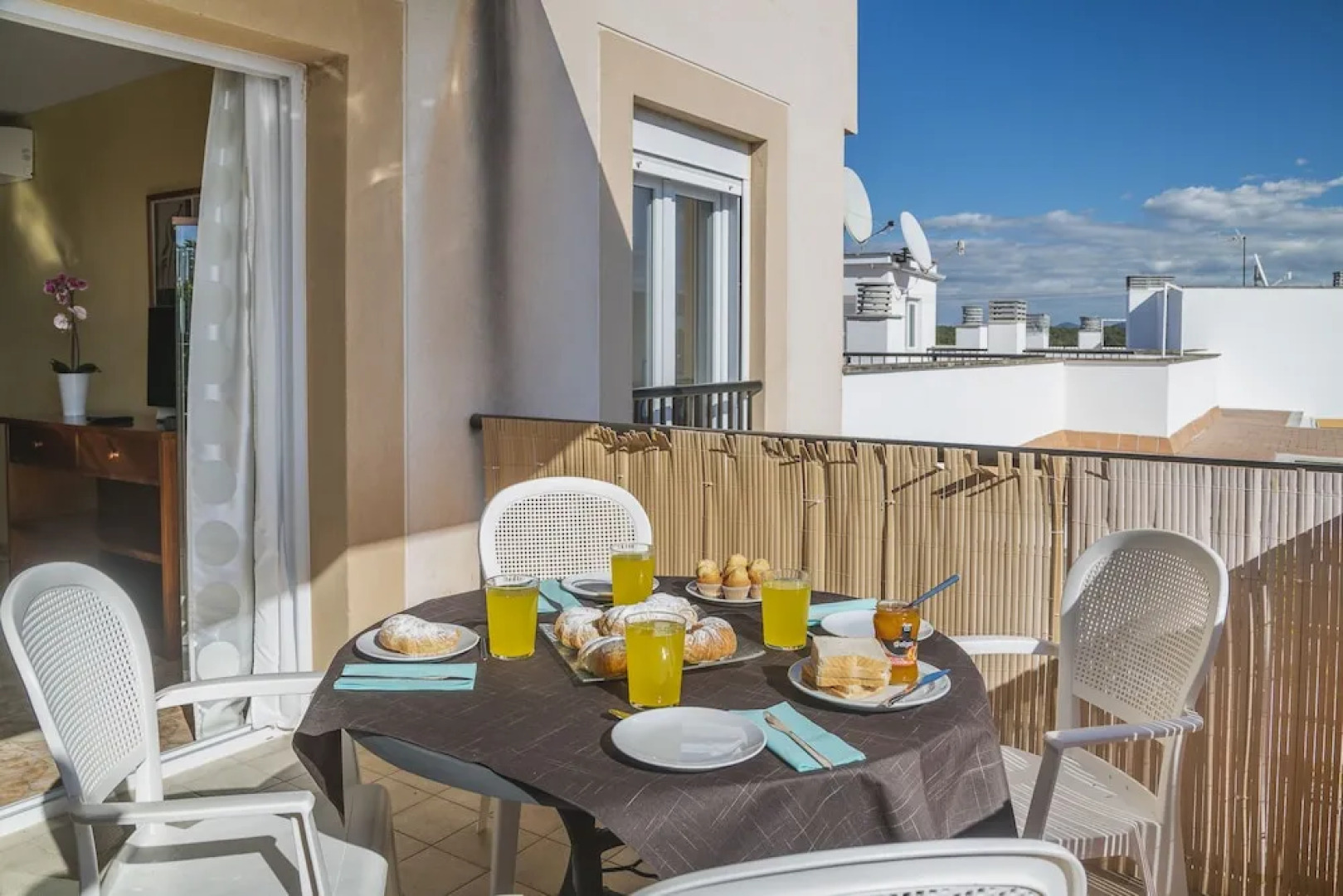 Tio Max Apartment IV