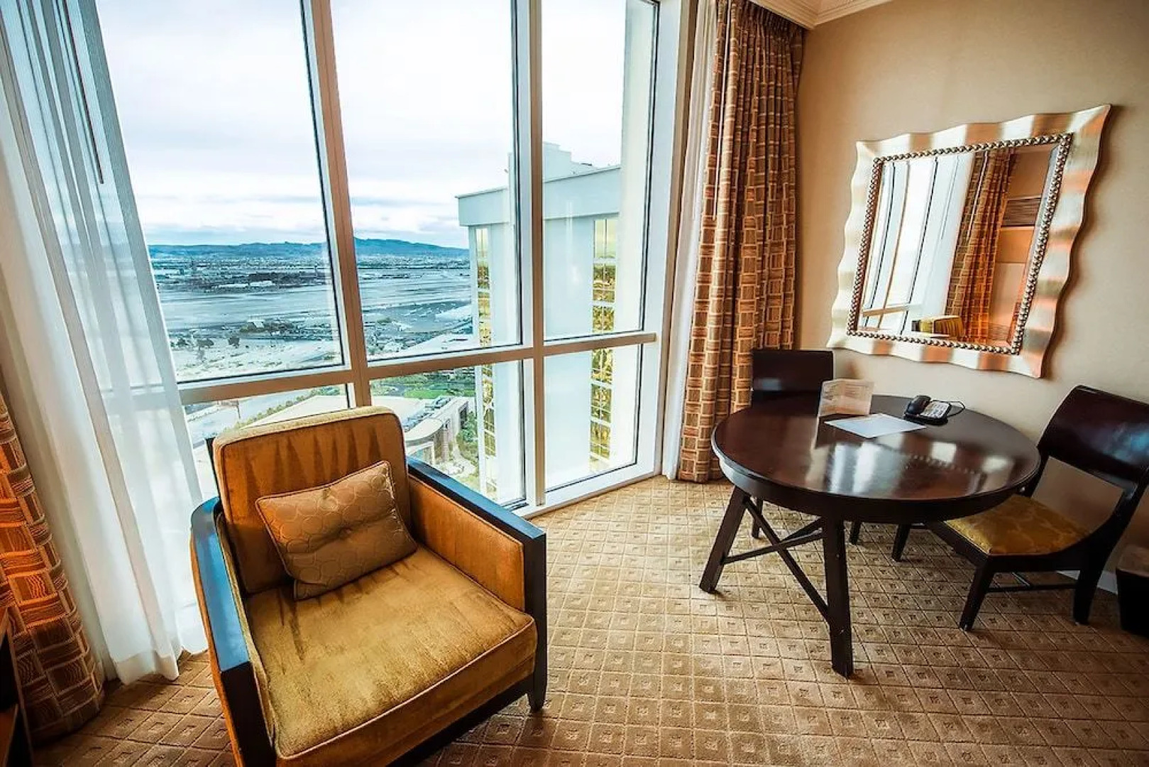 Signature Suites Collection