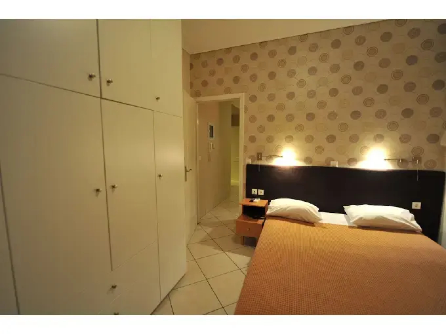 Ceragio Hotel & Apartments