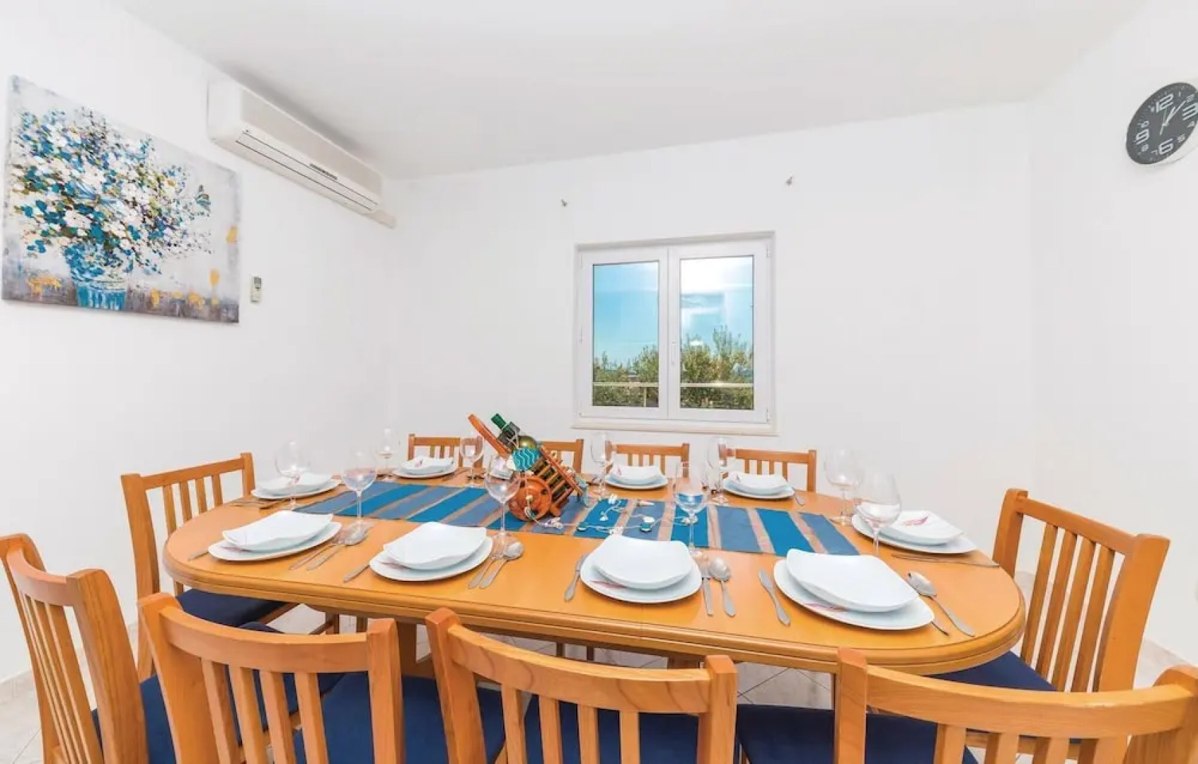 Nice Home in Kastel Kambelovac With Wifi and 4 Bedrooms