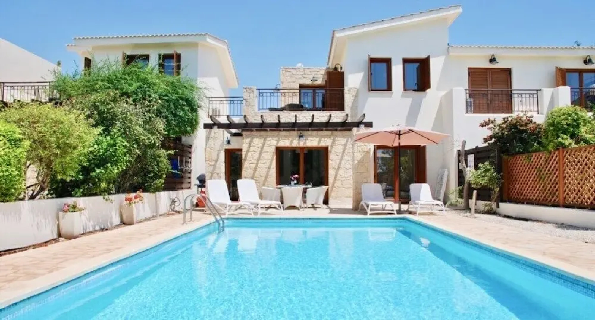 Beautiful 2 Bedroom Villa Proteus HG29 with private pool and pretty golf course views, Short walk to resort village square on Aphrodite Hills