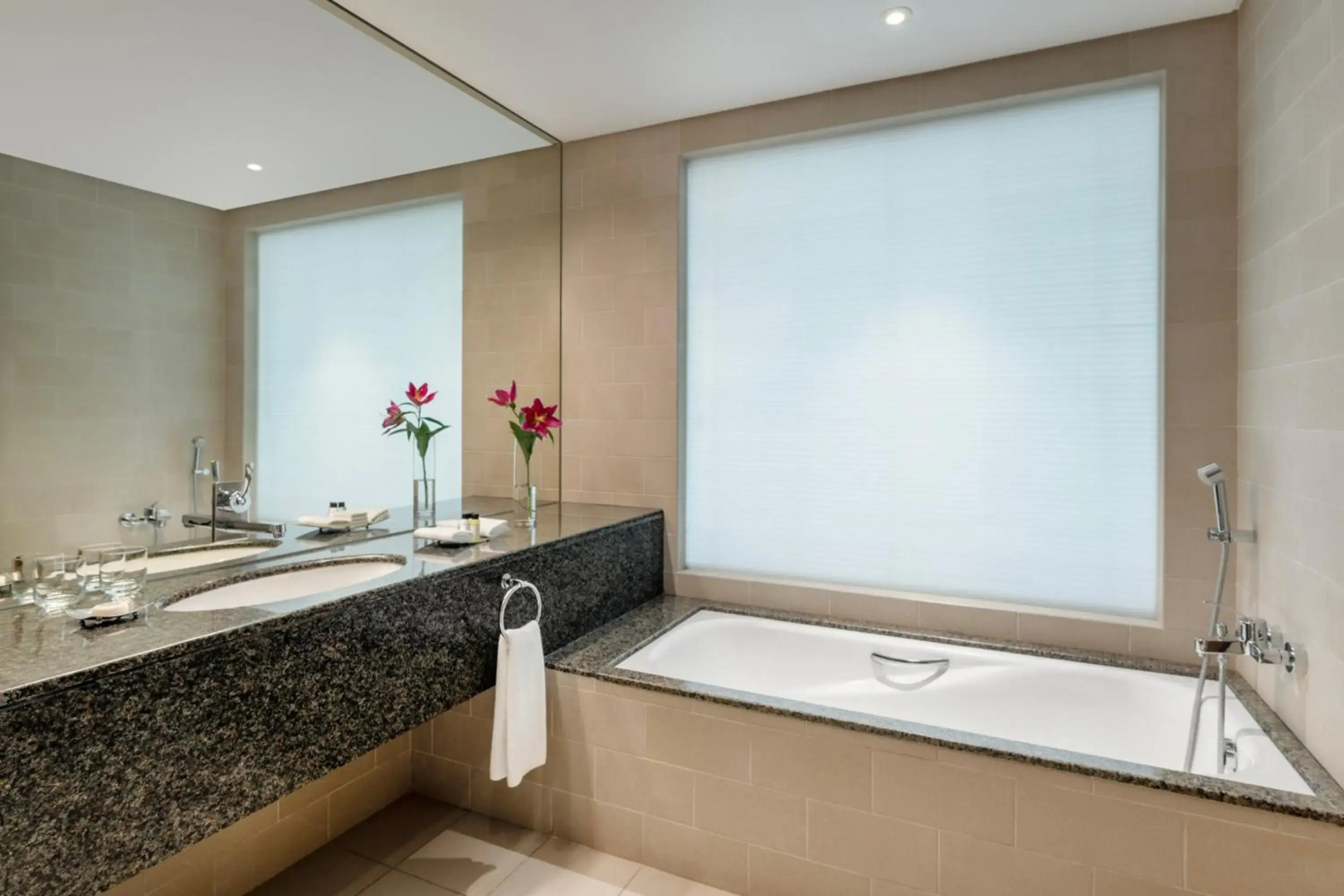 Grand Millennium Al Wahda