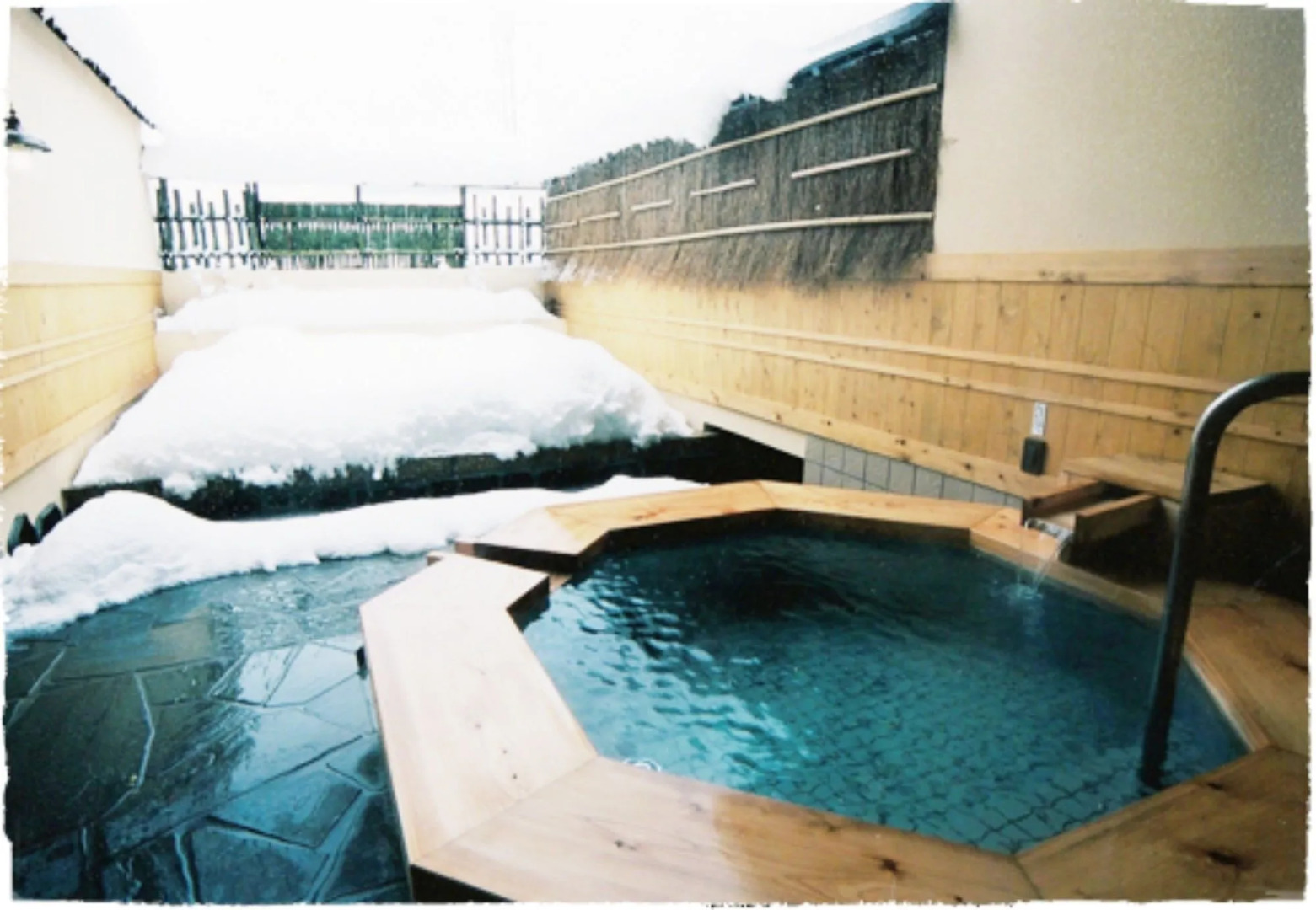 Okutone Onsen Hotel Sunbird
