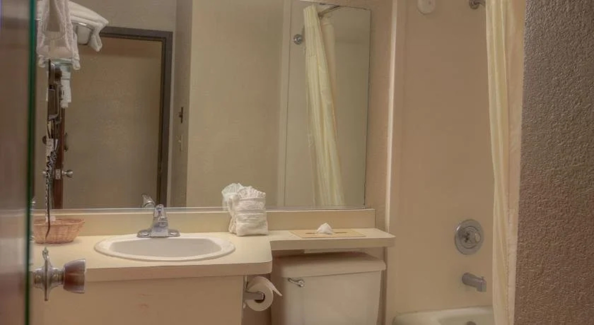 Days Inn Maplewood Hotel And Conference Center