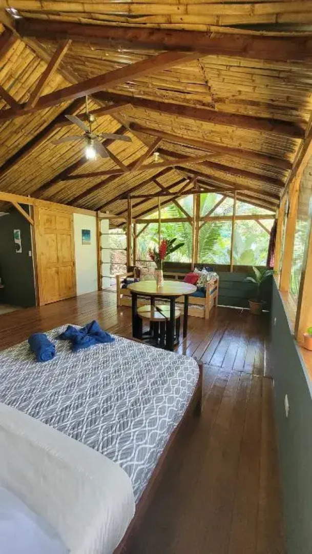 Private jungle “Loft del Rio” river access