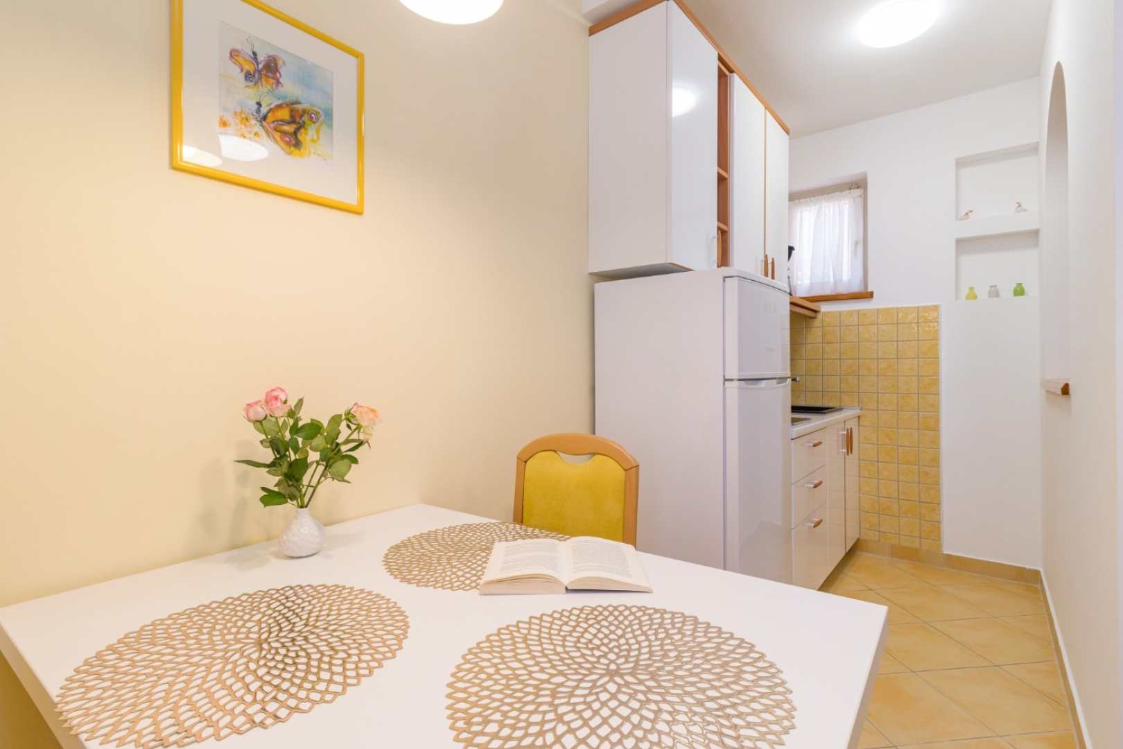 Apartment Escape - 20 m from sea: Yellow Medulin, Istria