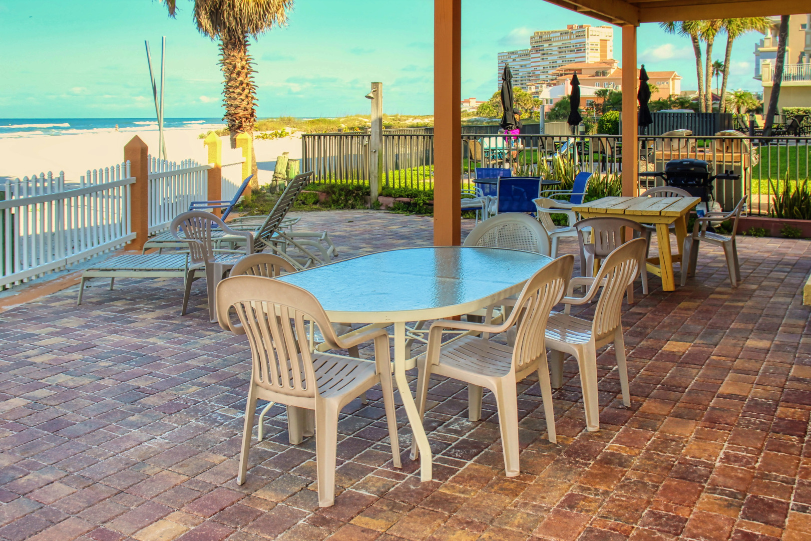 Misty Isles Redington Beachfront Suite 6