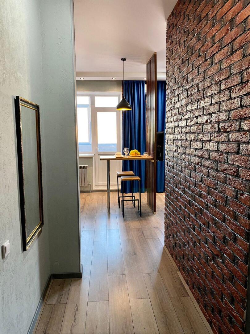 Light House (Лайт Хаус) на проспекте Алии Молдагуловой 30Б