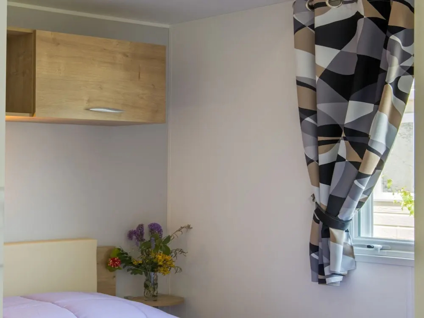 Wooden Chalet in the Cozy and Sporty and Beautifull Chorges