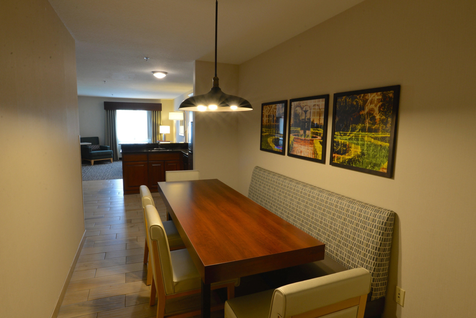 Holiday Inn Hotel & Suites Minneapolis - Lakeville by IHG