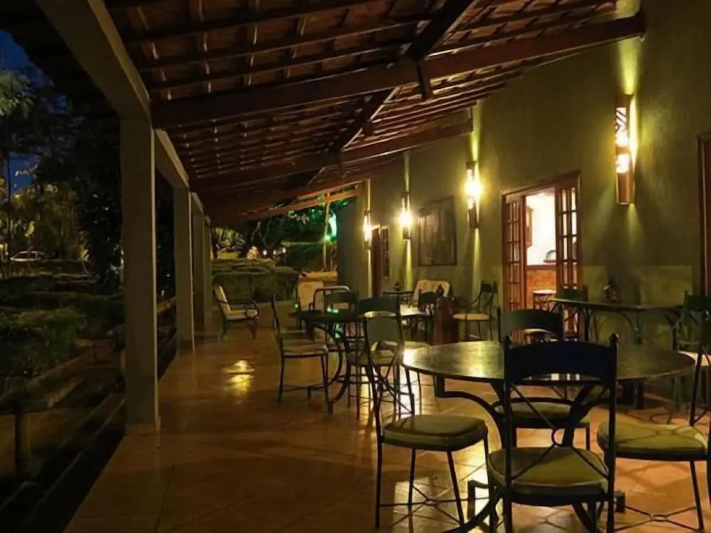 Hotel Itaygua