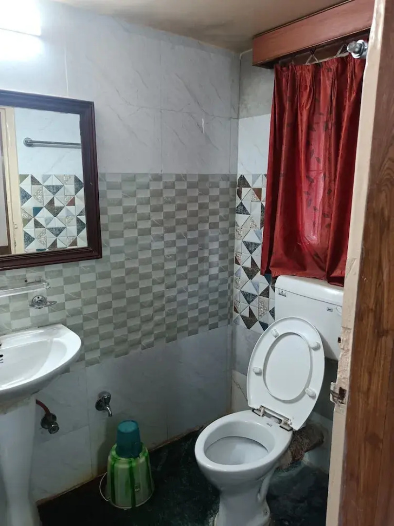 Hotel Geetanjali By Roh