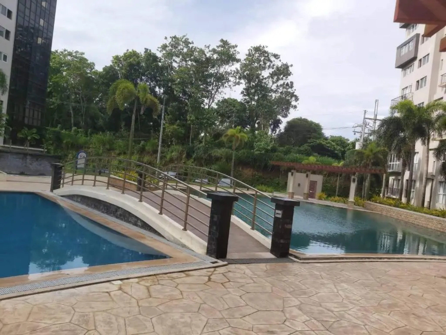 Affordable Tagaytay Monteluce 2 bedrooms with Pool G28