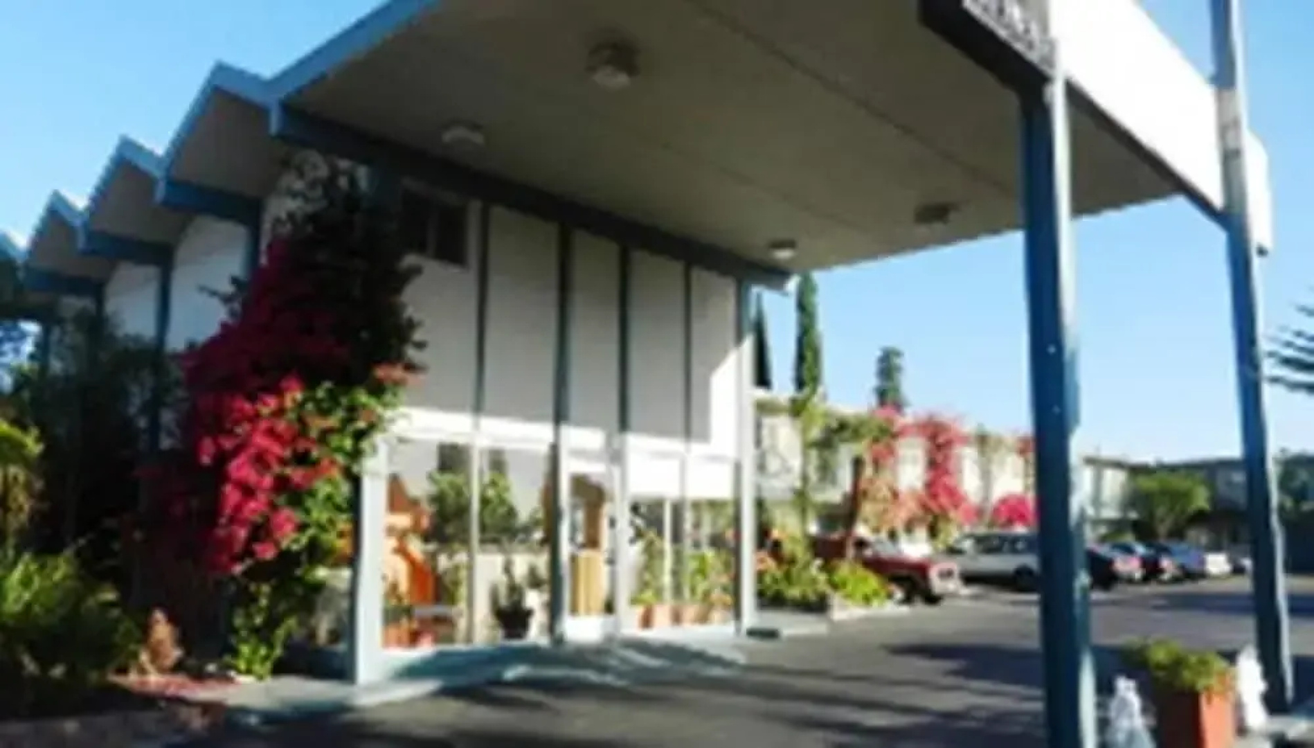 Antioch Executive Inn
