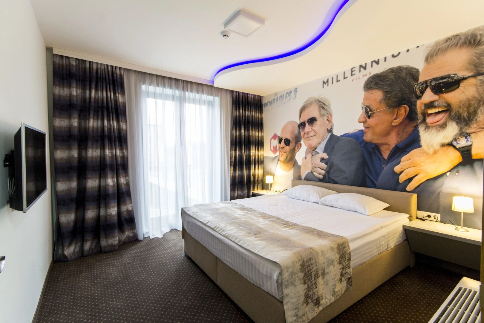 Отель Hollywoodland Wellness & Aquapark