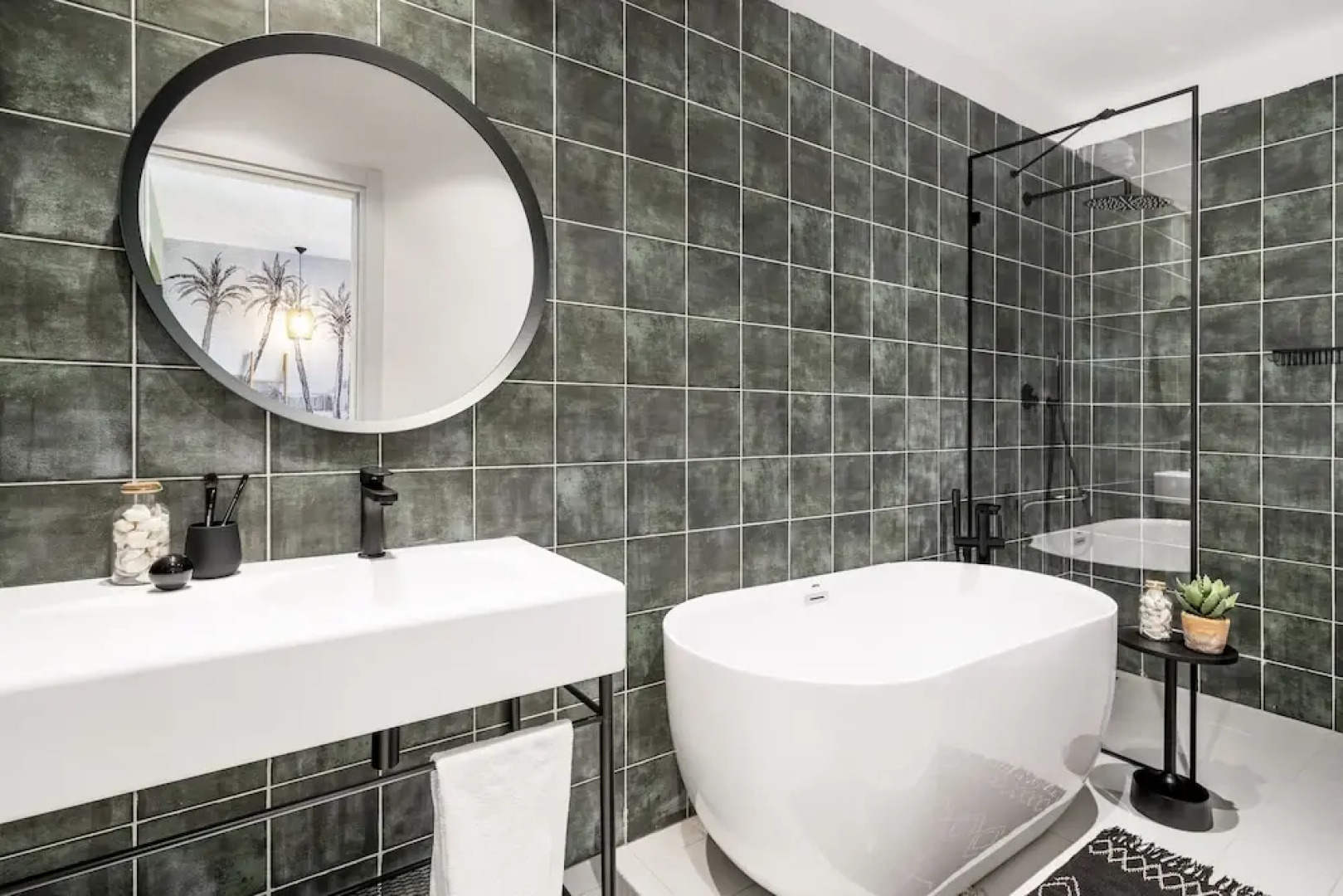 Mr. Soof - By TLV2GO