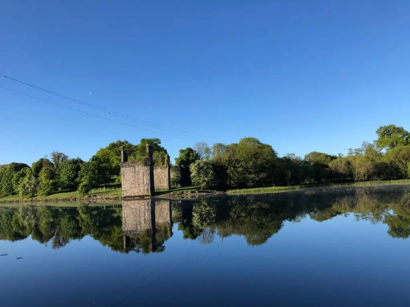 Ardhowen Bay lakefront holiday accommodation