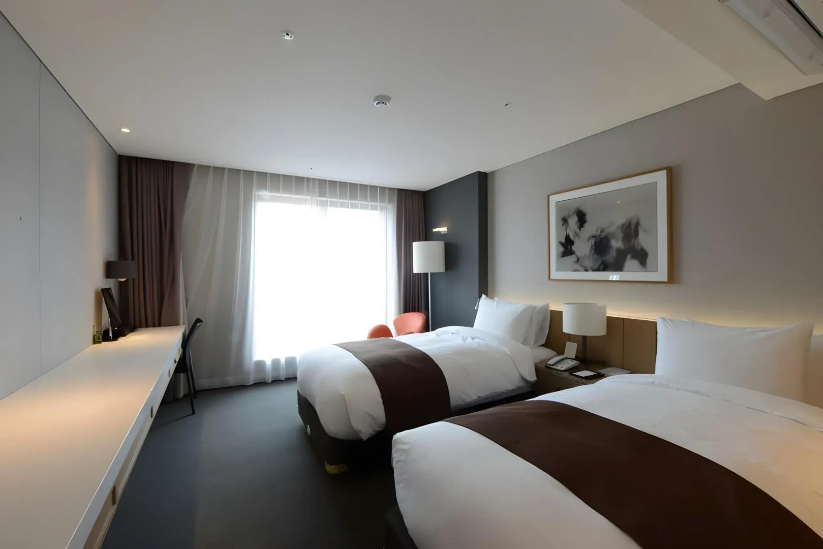Eden Paradise Hotel