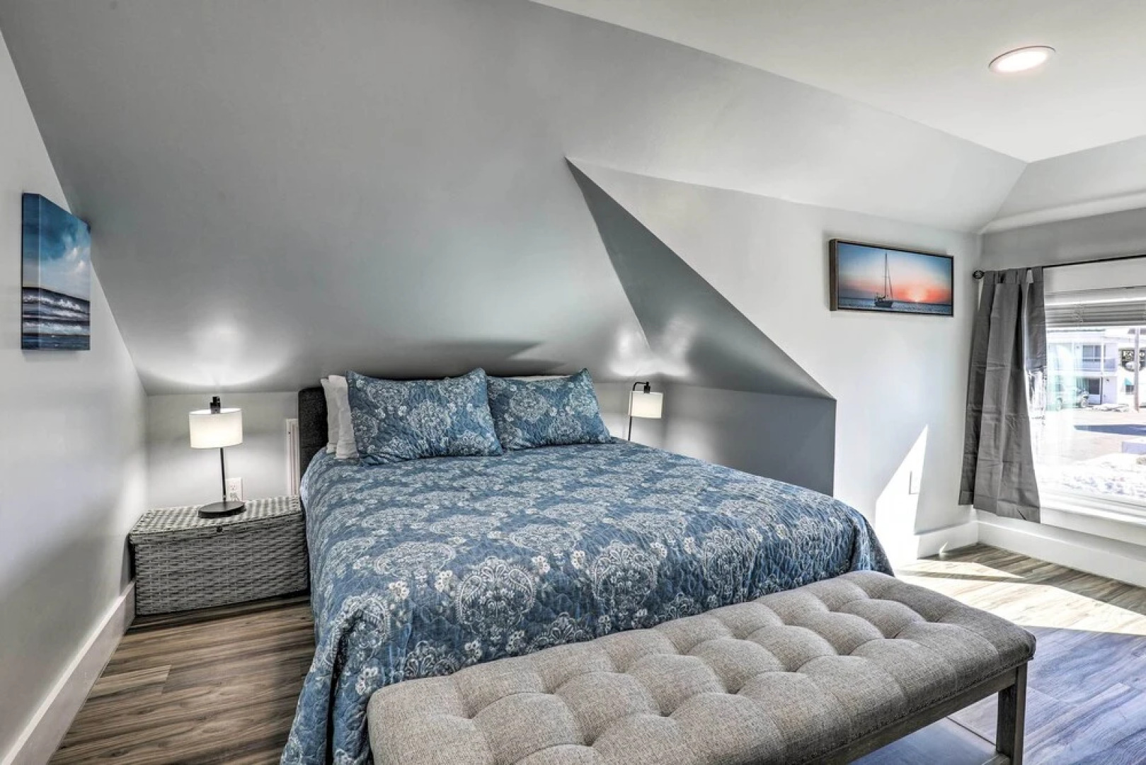 Old Orchard Beach Apartment - Quick Walk to Beach!