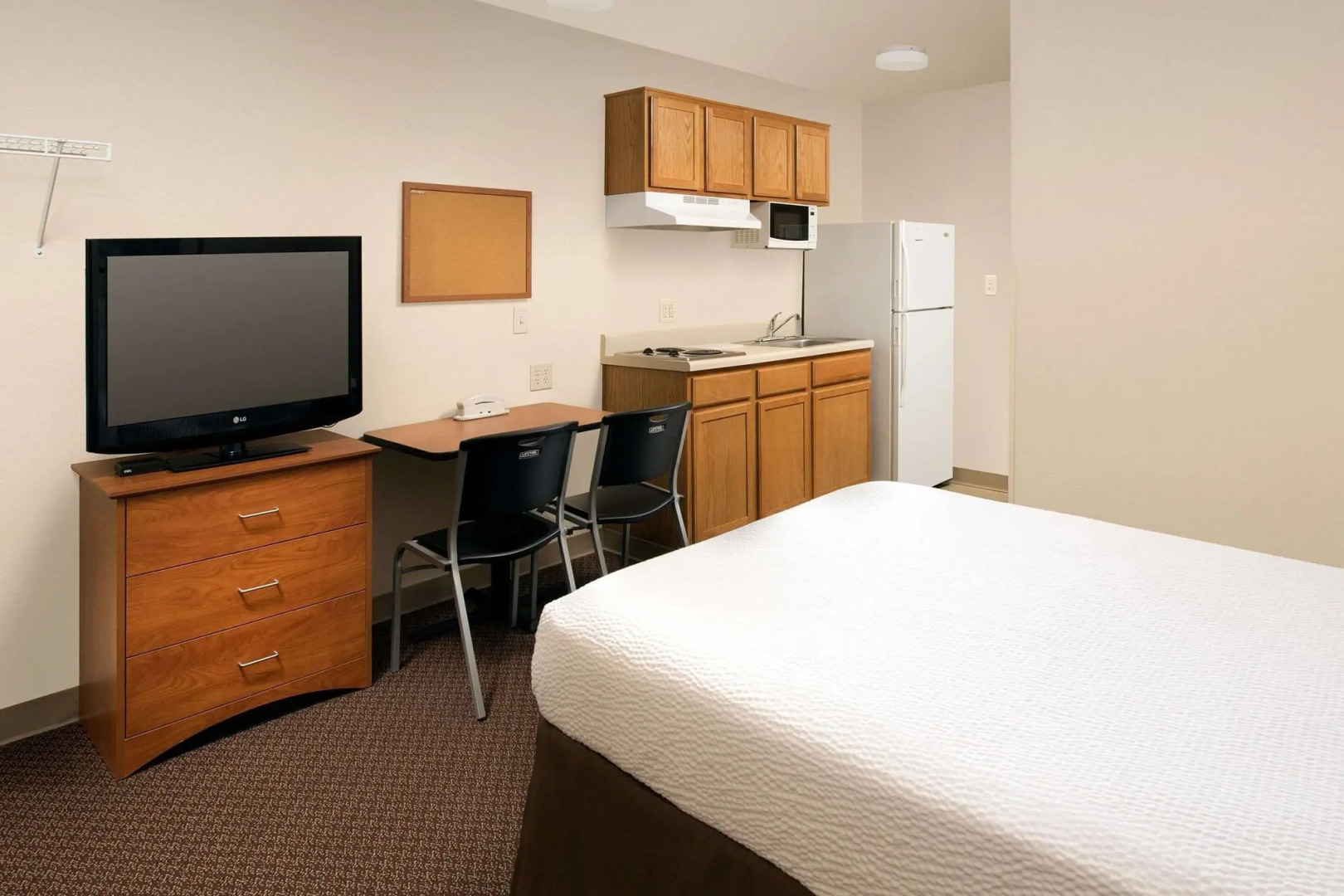 WoodSpring Suites Junction City