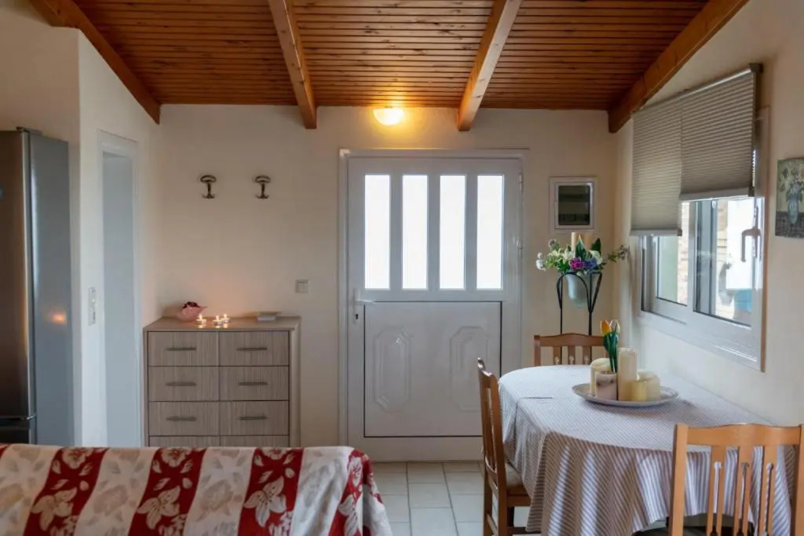 Rose's House (Near Airport)