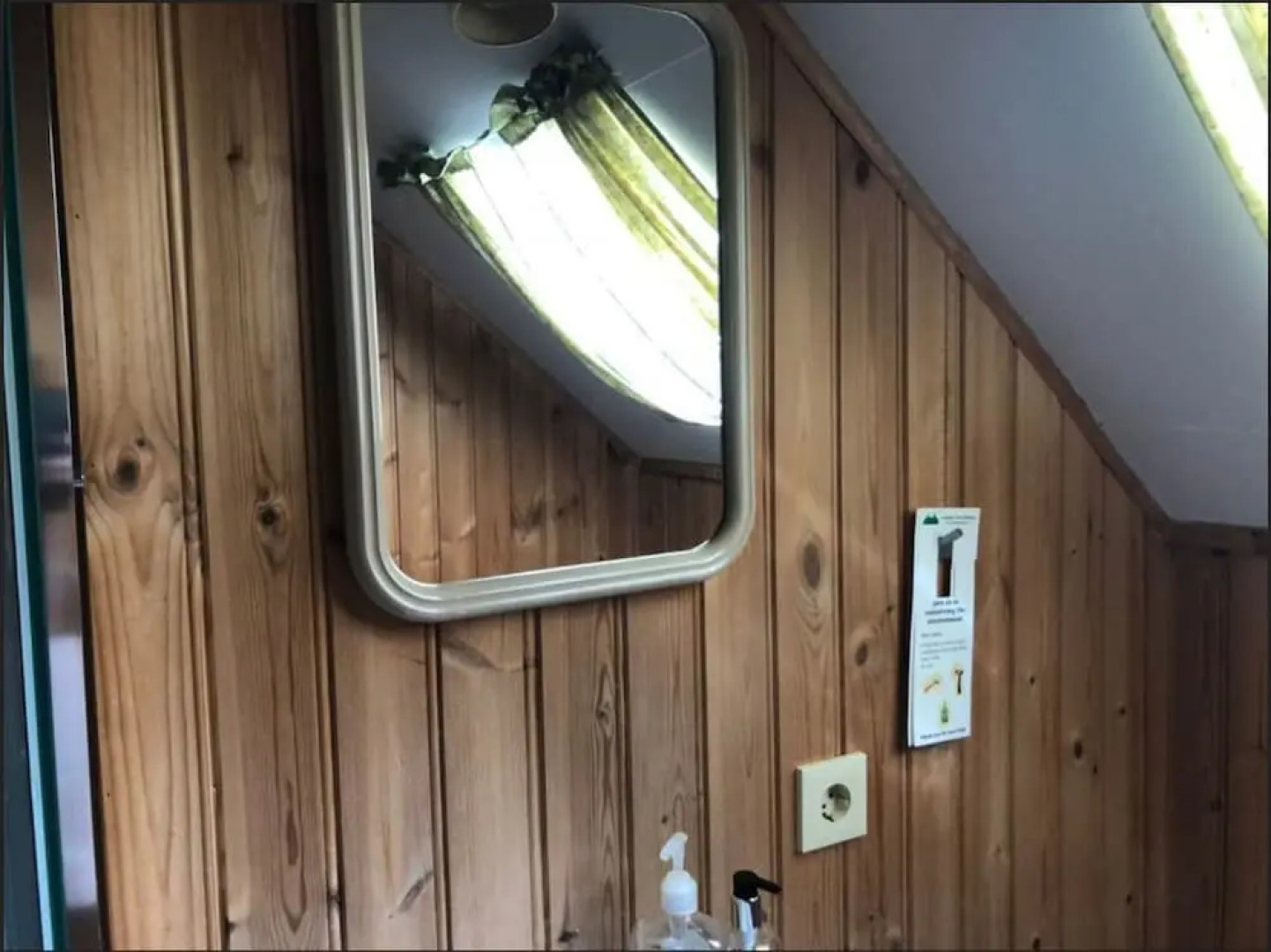 Ferðaþjónustan Geitaskarði