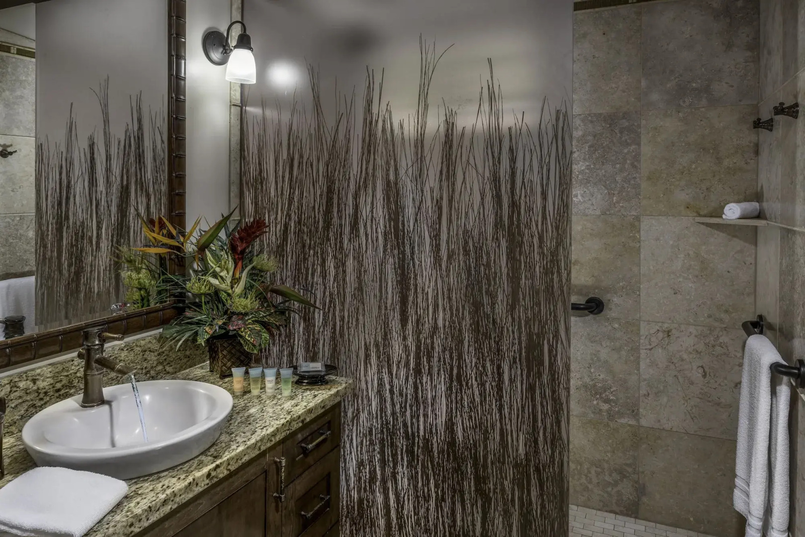 The Mauian - Boutique Beach Studios on Napili Bay