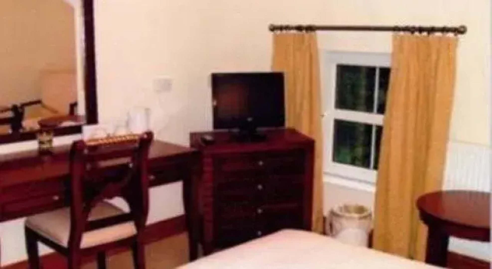 The Hollybrook Country Inn