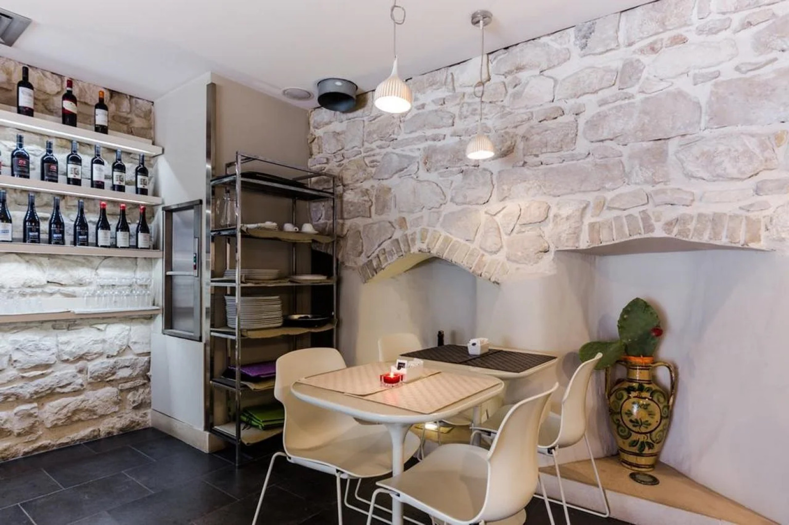 Hotel El Homs Palace