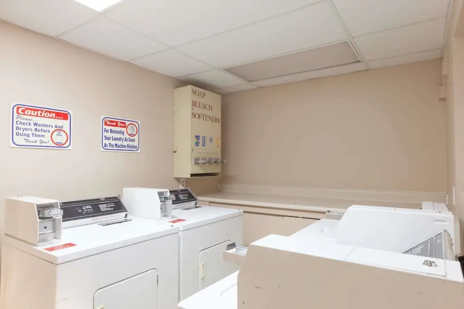 Super 8 Santa Barbara/Goleta