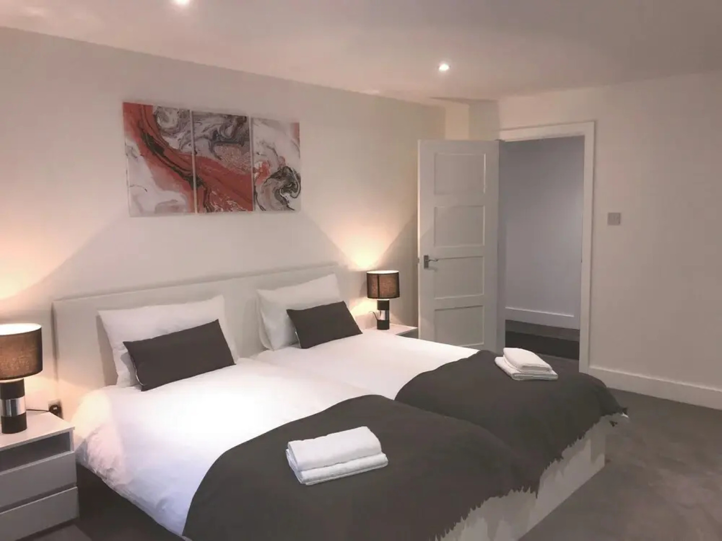 Stunning 3 bed Lodge on Private Estate