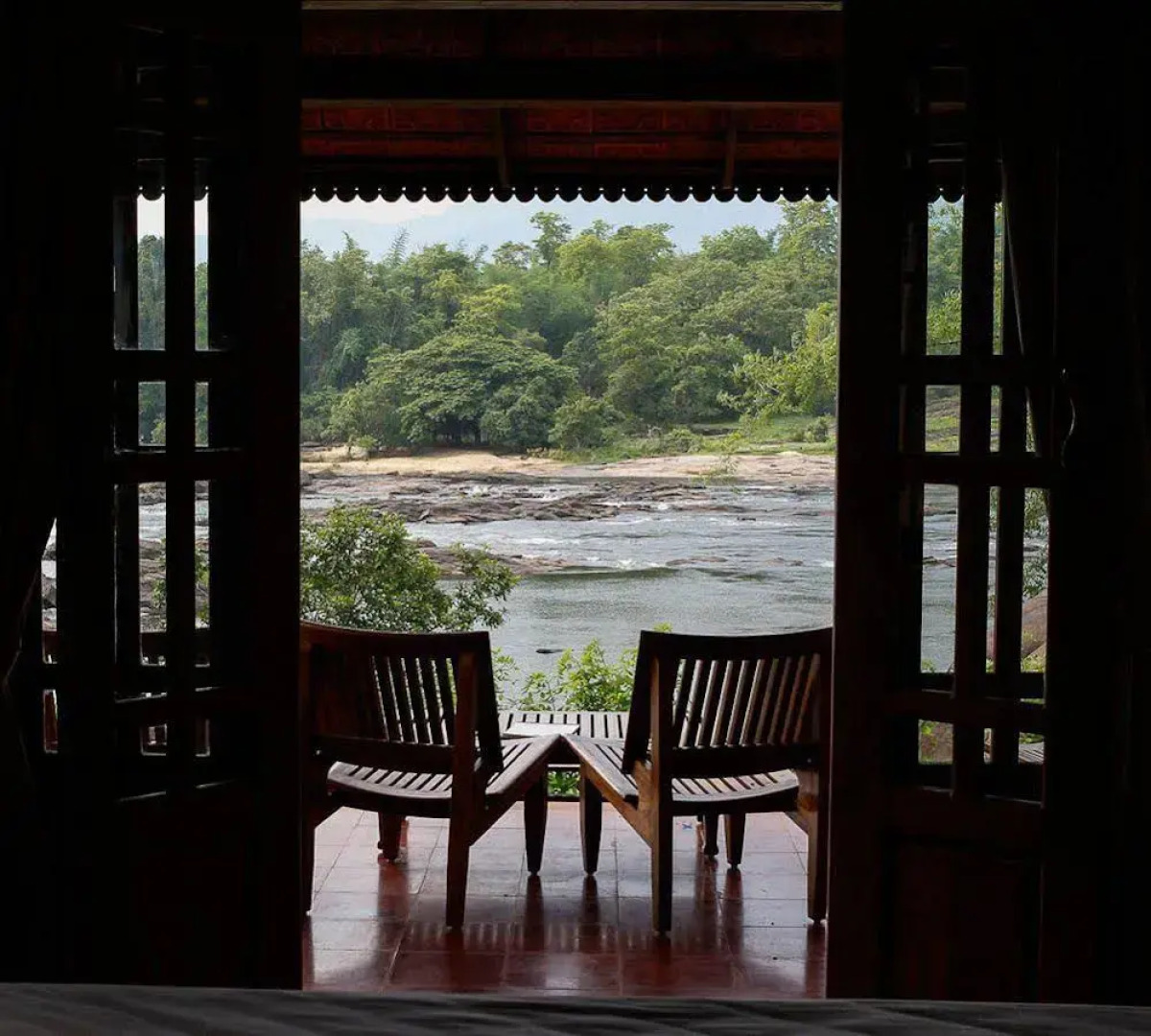 The Quiet by the river